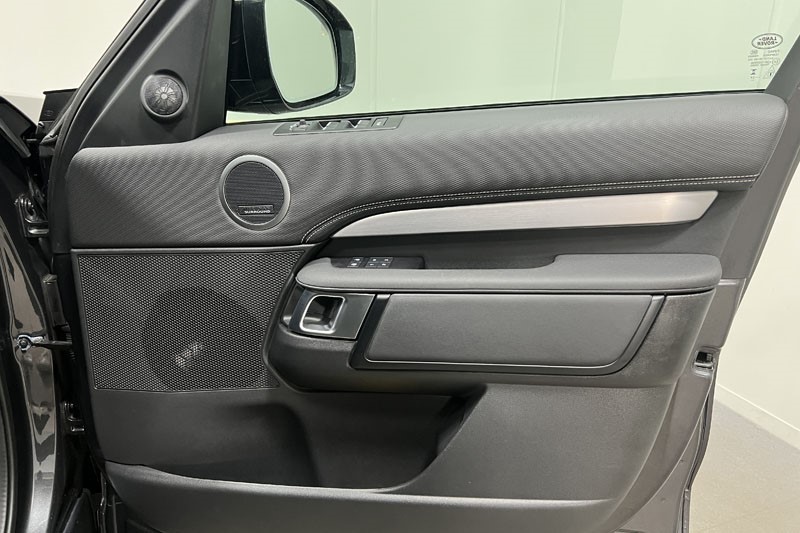 2024 (74) LAND ROVER DISCOVERY 3.0 D350 Dynamic HSE 5dr Auto 5154642