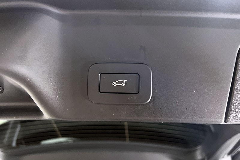 2024 (74) LAND ROVER RANGE ROVER EVOQUE 2.0 D200 Dynamic HSE 5dr Auto 5159714