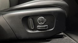 2024 (74) LAND ROVER RANGE ROVER EVOQUE 2.0 D200 Dynamic HSE 5dr Auto 5159689