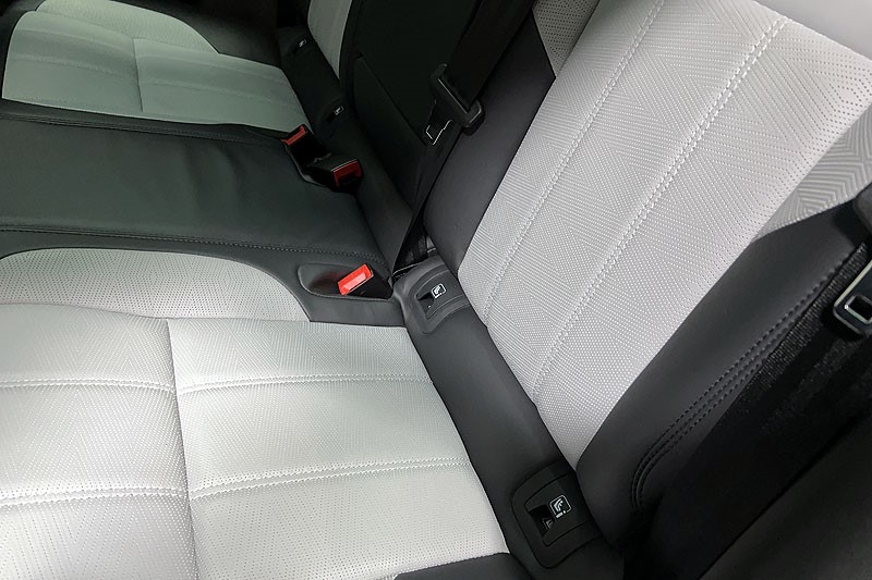 2024 (74) LAND ROVER RANGE ROVER EVOQUE 2.0 D200 Dynamic HSE 5dr Auto 5159709