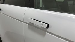 2024 (74) LAND ROVER RANGE ROVER EVOQUE 2.0 D200 Dynamic HSE 5dr Auto 5159719