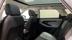 2024 (74) LAND ROVER RANGE ROVER EVOQUE 2.0 D200 Dynamic HSE 5dr Auto 5159707