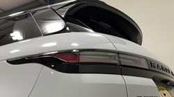 2024 (74) LAND ROVER RANGE ROVER EVOQUE 2.0 D200 Dynamic HSE 5dr Auto 5159715