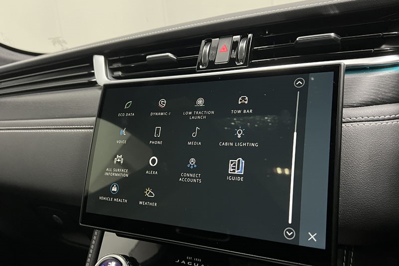 2023 (73) JAGUAR F-PACE 2.0 D200 R-Dynamic HSE Black 5dr Auto AWD 5216100