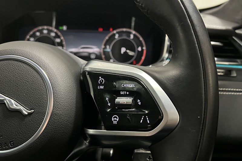 2023 (73) JAGUAR F-PACE 2.0 D200 R-Dynamic HSE Black 5dr Auto AWD 5216090