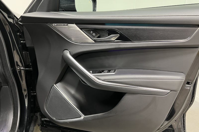 2023 (73) JAGUAR F-PACE 2.0 D200 R-Dynamic HSE Black 5dr Auto AWD 5216081