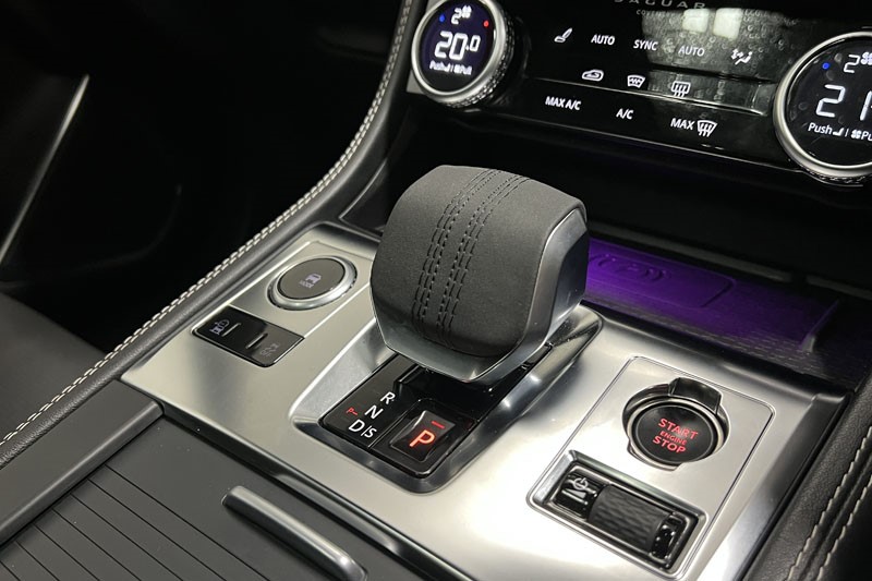 2023 (73) JAGUAR F-PACE 2.0 D200 R-Dynamic HSE Black 5dr Auto AWD 5216092