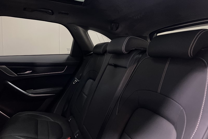 2022 (22) JAGUAR F-PACE 2.0 P400e R-Dynamic HSE 5dr Auto AWD 5326376