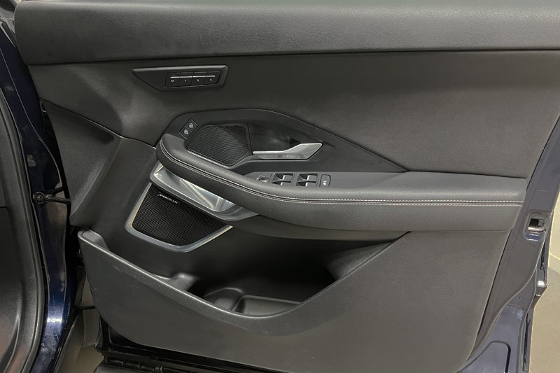 2024 (74) JAGUAR E-PACE 2.0 D200 R-Dynamic SE Black 5dr Auto 5200147