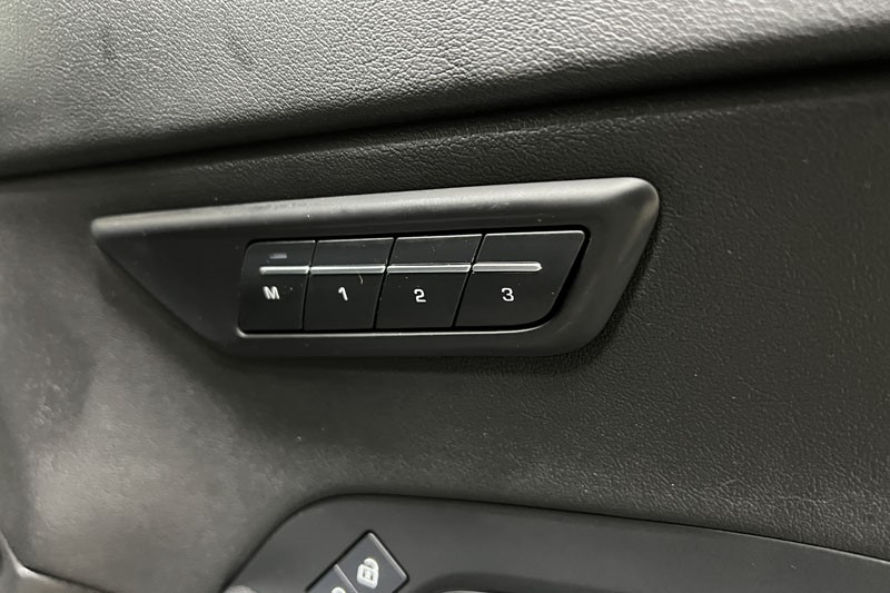 2024 (74) JAGUAR E-PACE 2.0 D200 R-Dynamic SE Black 5dr Auto 5200149