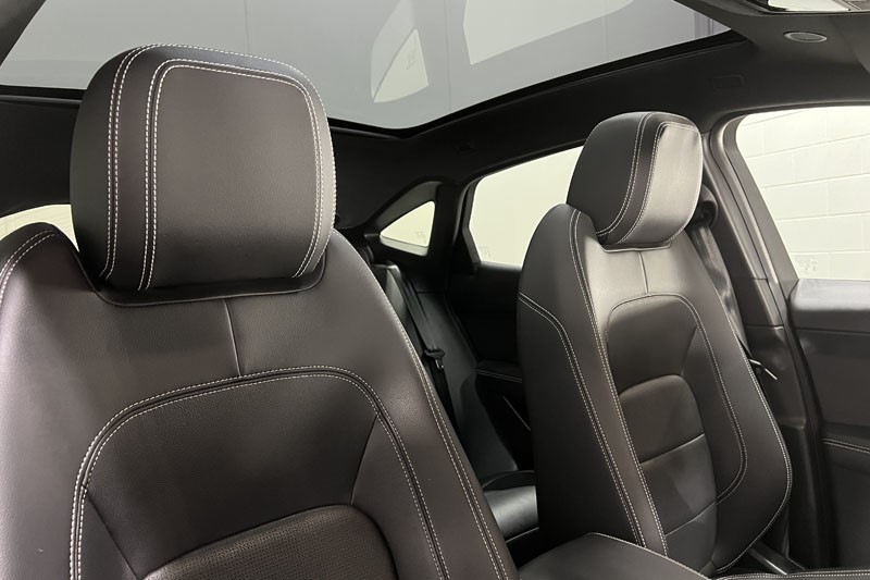 2024 (74) JAGUAR E-PACE 2.0 D200 R-Dynamic SE Black 5dr Auto 5200154