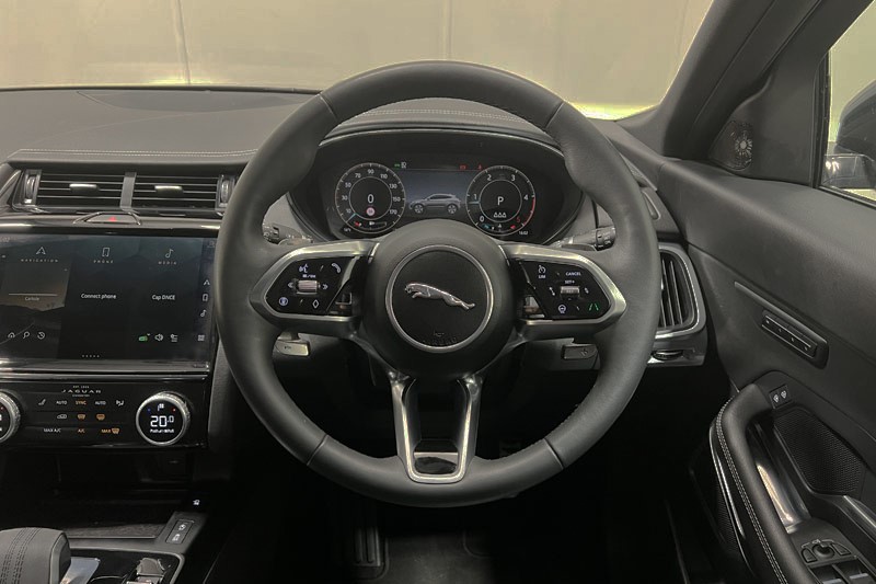 2024 (74) JAGUAR E-PACE 2.0 D200 R-Dynamic SE Black 5dr Auto 5200145