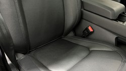 2023 (73) LAND ROVER DEFENDER 3.0 D250 X-Dynamic SE 110 5dr Auto 5169746