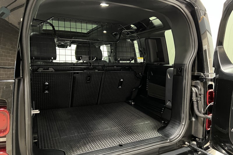 2023 (73) LAND ROVER DEFENDER 3.0 D250 X-Dynamic SE 110 5dr Auto 5169768