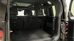 2023 (73) LAND ROVER DEFENDER 3.0 D250 X-Dynamic SE 110 5dr Auto 5169768