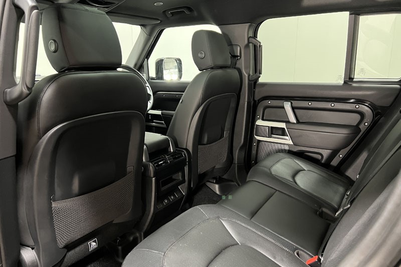 2023 (73) LAND ROVER DEFENDER 3.0 D250 X-Dynamic SE 110 5dr Auto 5169764