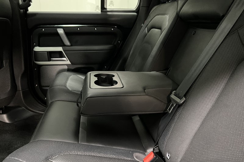 2023 (73) LAND ROVER DEFENDER 3.0 D250 X-Dynamic SE 110 5dr Auto 5169766