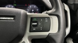 2023 (73) LAND ROVER DEFENDER 3.0 D250 X-Dynamic SE 110 5dr Auto 5169750