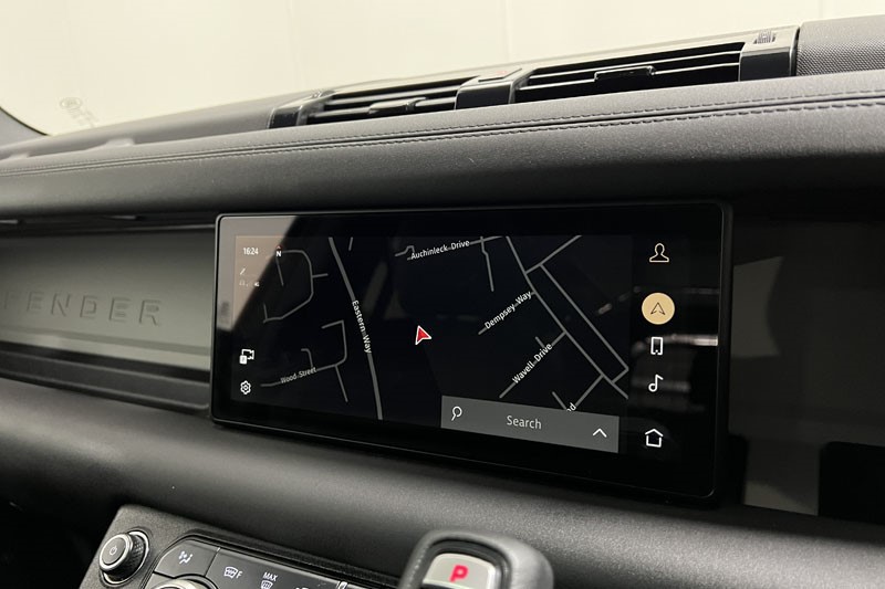 2023 (73) LAND ROVER DEFENDER 3.0 D250 X-Dynamic SE 110 5dr Auto 5169754