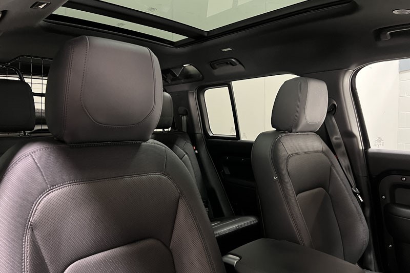 2023 (73) LAND ROVER DEFENDER 3.0 D250 X-Dynamic SE 110 5dr Auto 5169747