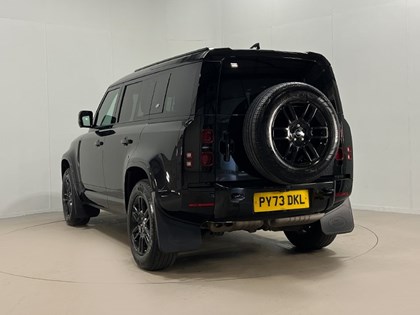 2023 (73) LAND ROVER DEFENDER 3.0 D250 X-Dynamic SE 110 5dr Auto