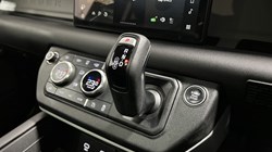 2023 (73) LAND ROVER DEFENDER 3.0 D250 X-Dynamic SE 110 5dr Auto 5169752