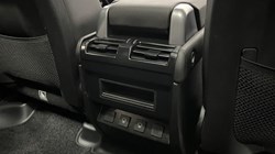 2023 (73) LAND ROVER DEFENDER 3.0 D250 X-Dynamic SE 110 5dr Auto 5169740