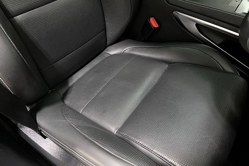 2024 (24) JAGUAR F-PACE 2.0 D200 R-Dynamic SE Black 5dr Auto AWD 5169077