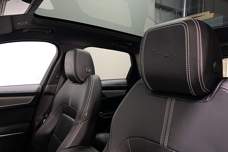 2024 (24) JAGUAR F-PACE 2.0 D200 R-Dynamic SE Black 5dr Auto AWD 5169094