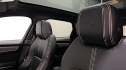 2024 (24) JAGUAR F-PACE 2.0 D200 R-Dynamic SE Black 5dr Auto AWD 5169094