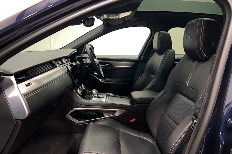 2024 (24) JAGUAR F-PACE 2.0 D200 R-Dynamic SE Black 5dr Auto AWD 5169062