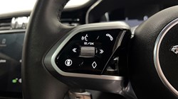 2024 (24) JAGUAR F-PACE 2.0 D200 R-Dynamic SE Black 5dr Auto AWD 5169081