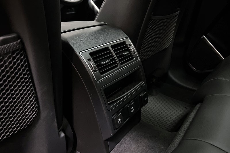 2024 (24) JAGUAR F-PACE 2.0 D200 R-Dynamic SE Black 5dr Auto AWD 5169099