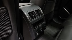 2024 (24) JAGUAR F-PACE 2.0 D200 R-Dynamic SE Black 5dr Auto AWD 5169099