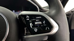 2024 (24) JAGUAR F-PACE 2.0 D200 R-Dynamic SE Black 5dr Auto AWD 5169080