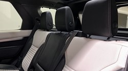 2023 (23) LAND ROVER DISCOVERY 3.0 D300 Dynamic SE 5dr Auto 5192463