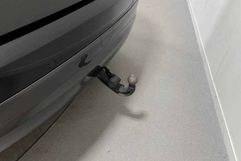 2023 (23) LAND ROVER DISCOVERY 3.0 D300 Dynamic SE 5dr Auto 5192474