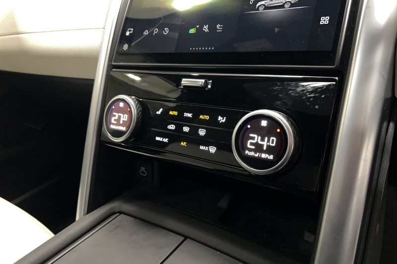 2023 (23) LAND ROVER DISCOVERY 3.0 D300 Dynamic SE 5dr Auto 5192450