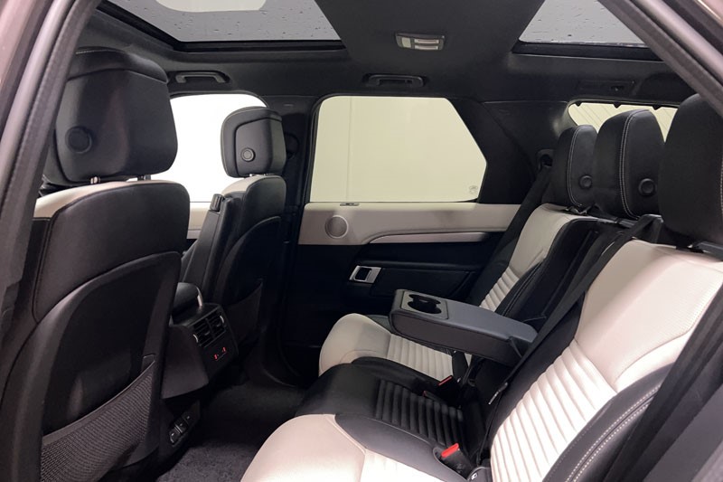 2023 (23) LAND ROVER DISCOVERY 3.0 D300 Dynamic SE 5dr Auto 5192467