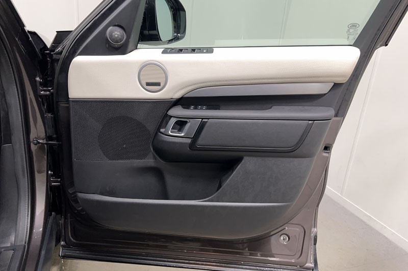 2023 (23) LAND ROVER DISCOVERY 3.0 D300 Dynamic SE 5dr Auto 5192436