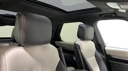 2023 (23) LAND ROVER DISCOVERY 3.0 D300 Dynamic SE 5dr Auto 5192443