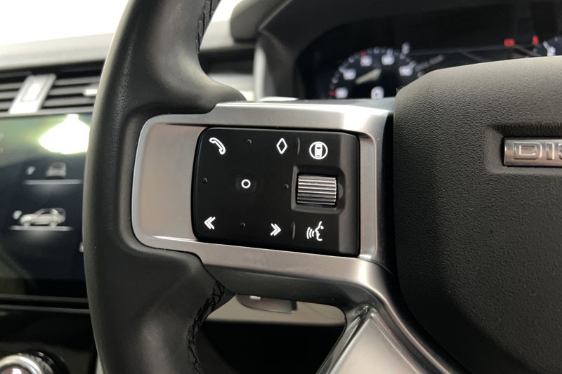 2023 (23) LAND ROVER DISCOVERY 3.0 D300 Dynamic SE 5dr Auto 5192446