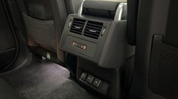 2023 (23) LAND ROVER DISCOVERY 3.0 D300 Dynamic SE 5dr Auto 5192434