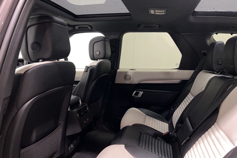 2023 (23) LAND ROVER DISCOVERY 3.0 D300 Dynamic SE 5dr Auto 5192462