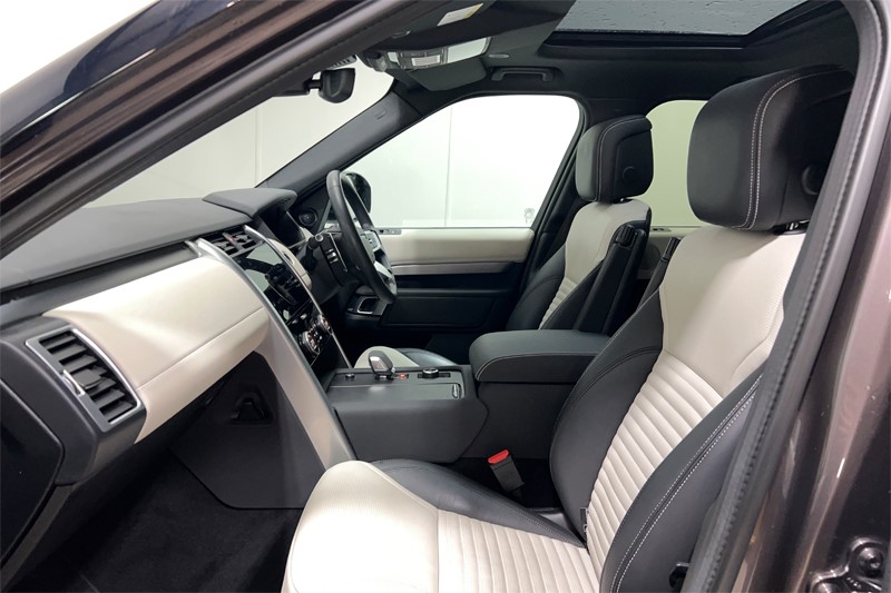 2023 (23) LAND ROVER DISCOVERY 3.0 D300 Dynamic SE 5dr Auto 5192425