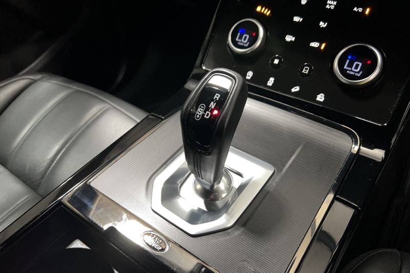 2023 (23) LAND ROVER RANGE ROVER EVOQUE 2.0 D200 R-Dynamic SE 5dr Auto 5170528