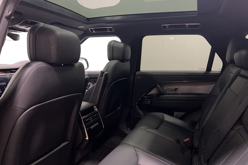 2026 (26) LAND ROVER RANGE ROVER SPORT 3.0 D250 Edition 5dr Auto 5822604