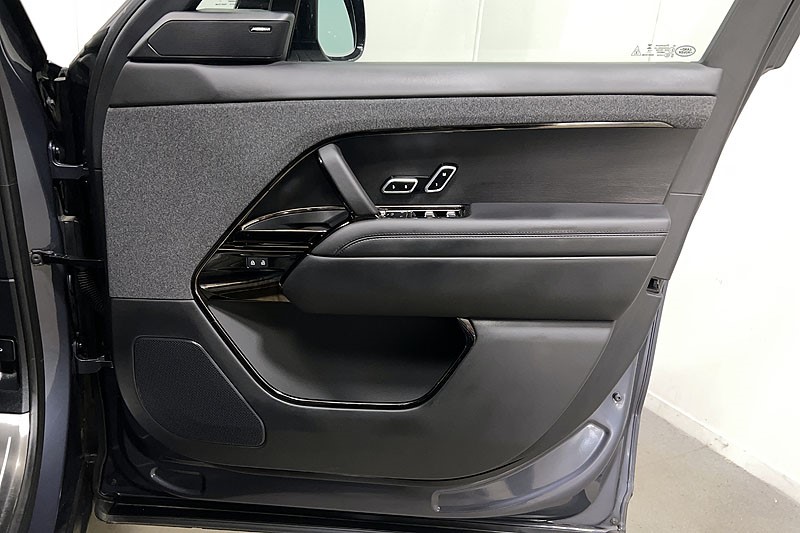 2025 (75) LAND ROVER RANGE ROVER SPORT 3.0 D300 Stealth Edition 5dr Auto 5169918