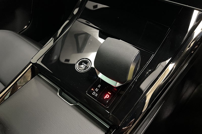 2025 (75) LAND ROVER RANGE ROVER SPORT 3.0 D300 Stealth Edition 5dr Auto 5169928