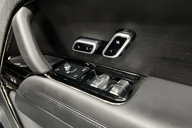 2025 (75) LAND ROVER RANGE ROVER SPORT 3.0 D300 Stealth Edition 5dr Auto 5169919